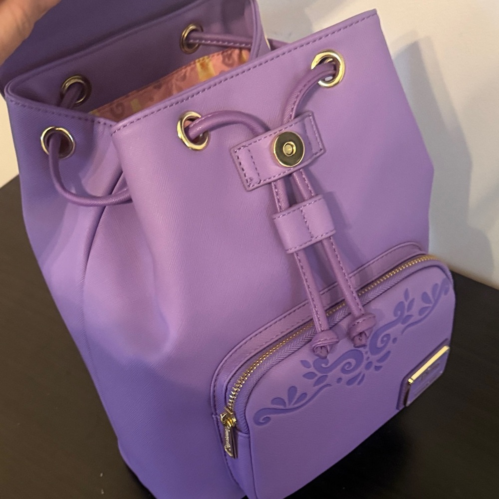 LOUNGEFLY DISNEY TANGLED RAPUNZEL MINI BACKPACK - Picture 6 of 8